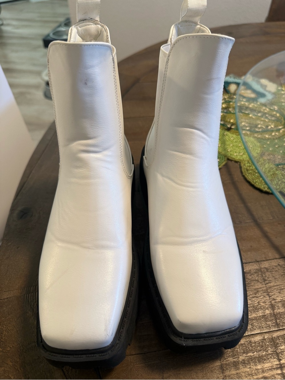 PrettyLittleThing White Leather Chelsea Ankle Boots